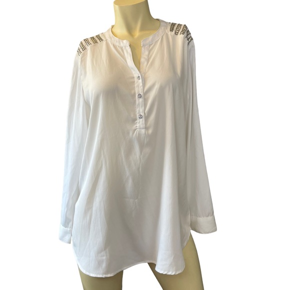 Chico’s Studded Antique White Blouse Size 2 = L / 12 - Picture 3 of 12